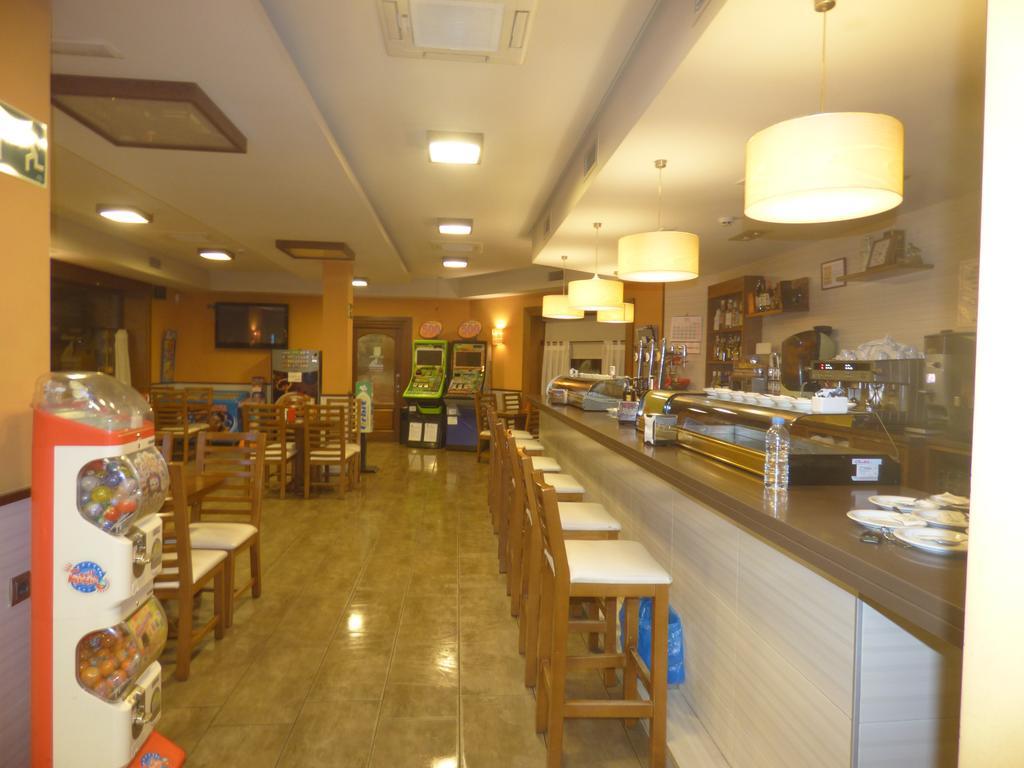 Hostal La Perdiz Sonseca Buitenkant foto
