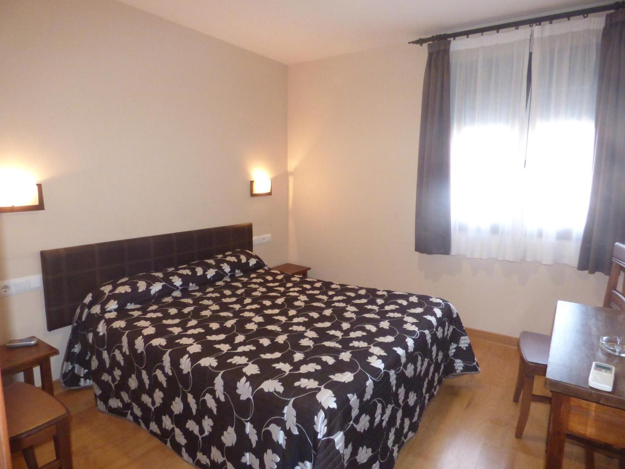 Hostal La Perdiz Sonseca Buitenkant foto