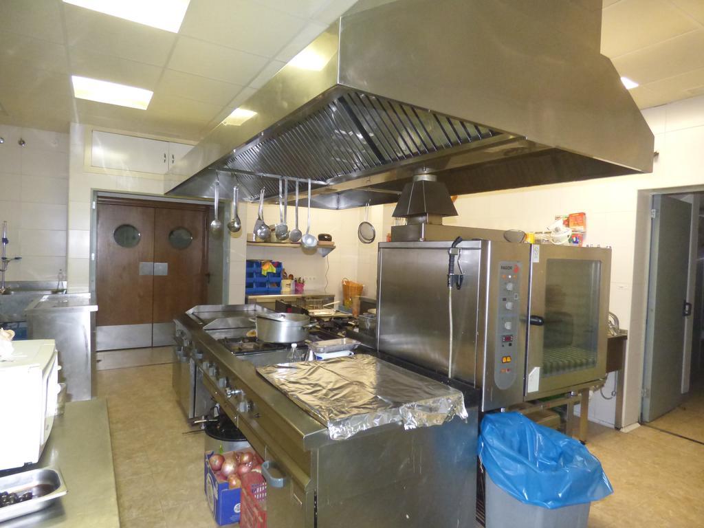Hostal La Perdiz Sonseca Buitenkant foto